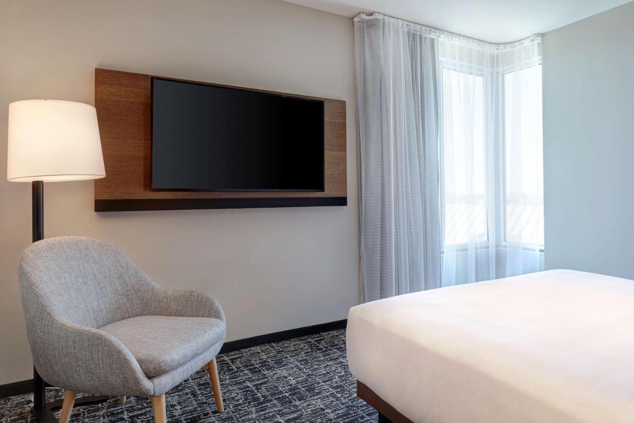 Hyatt Place Ottawa West Exteriör bild
